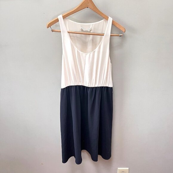 Alice +‎ Olivia Blocked Cream and Black Silk Blend Work Dress- Size 2 - Picture 1 of 6
